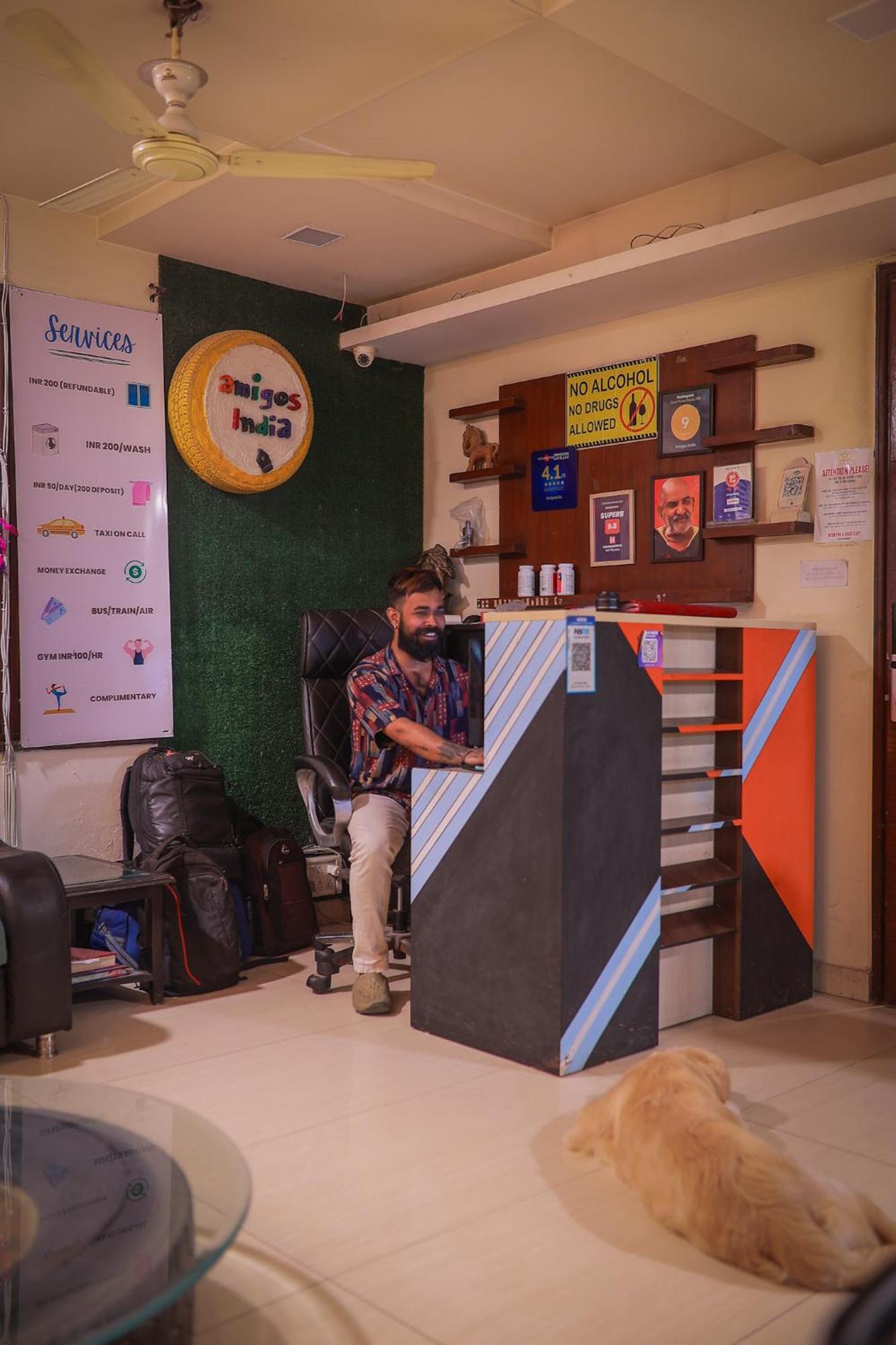 Amigosindia Hostel New Delhi Luaran gambar