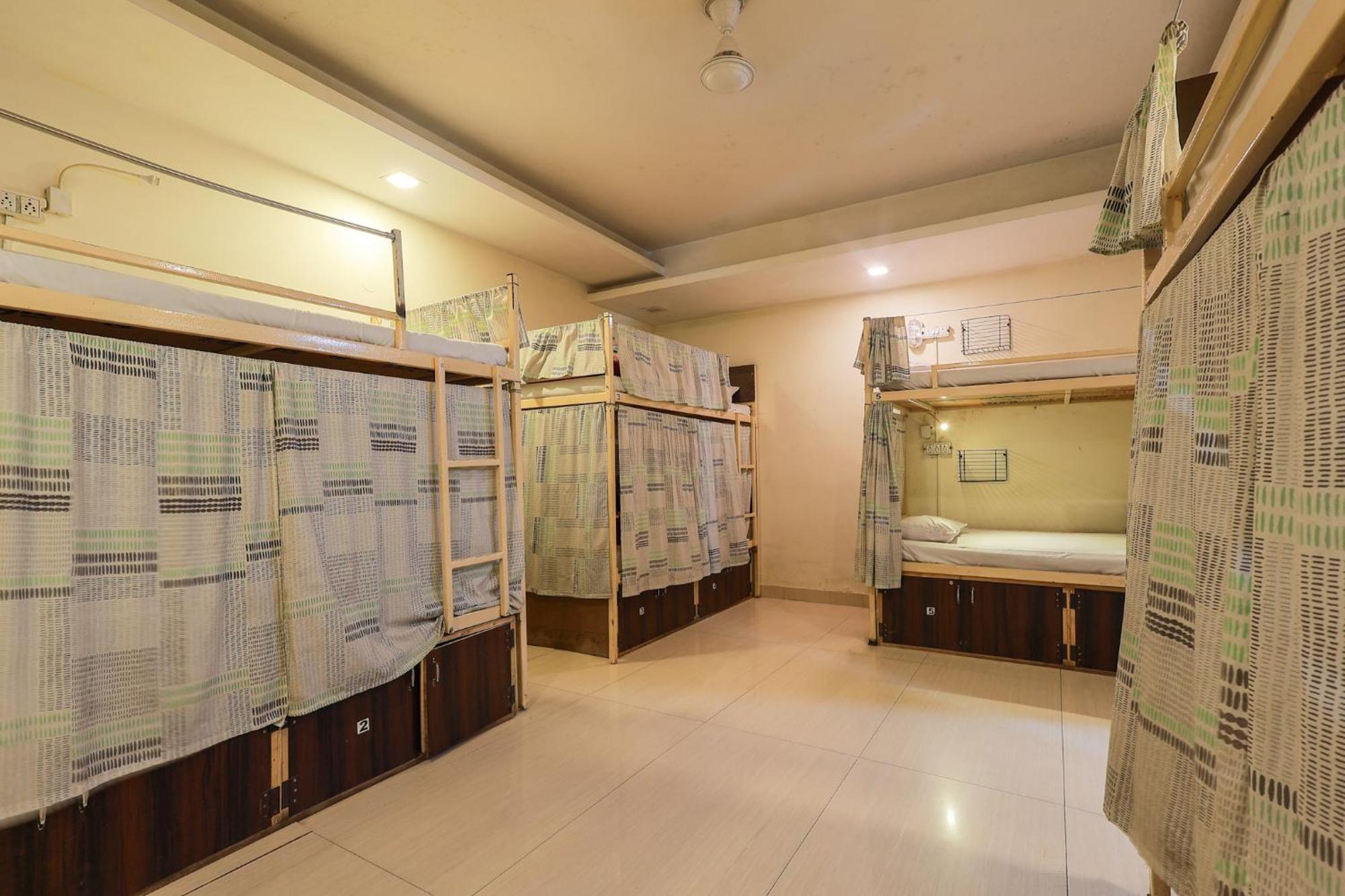 Amigosindia Hostel New Delhi Luaran gambar