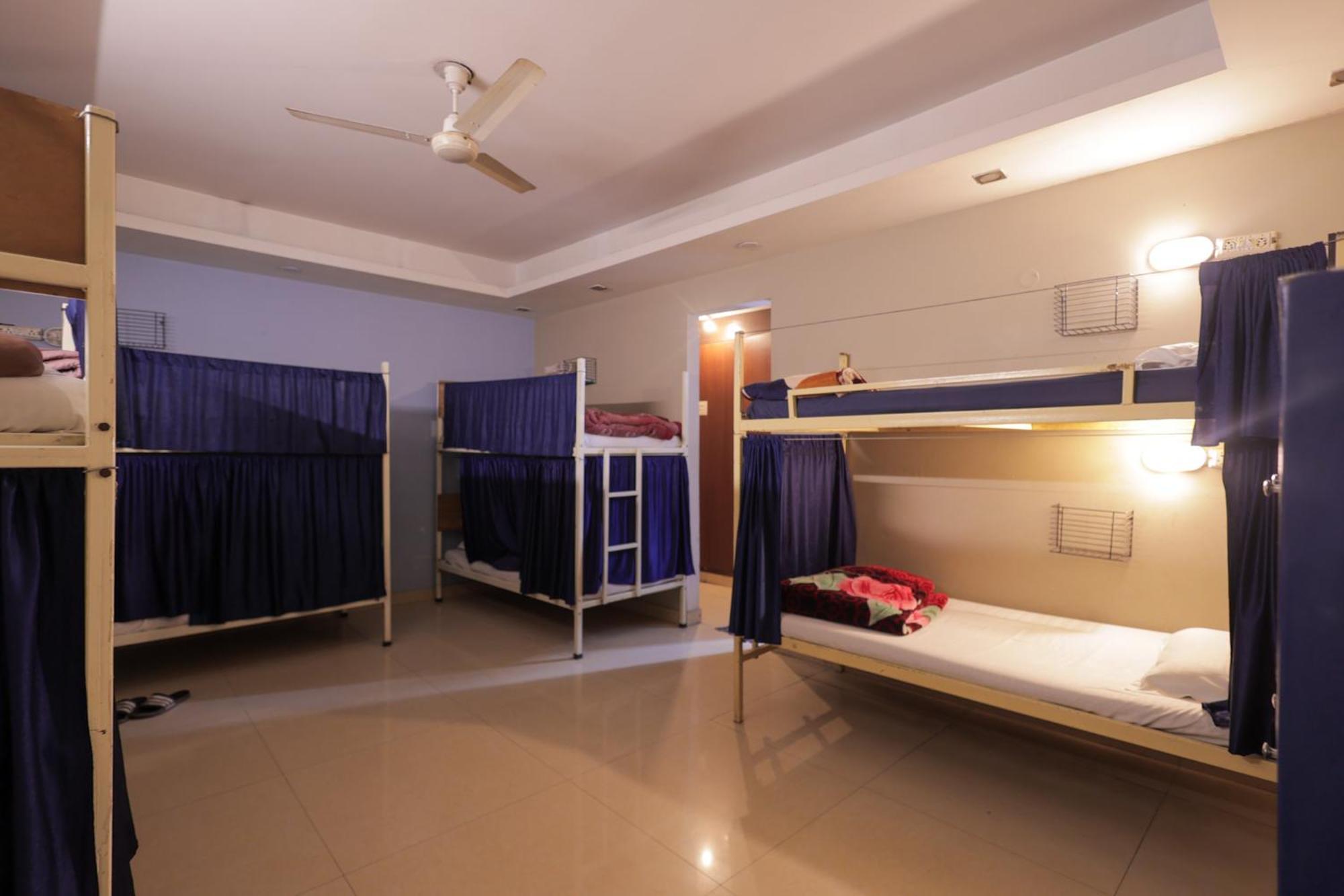 Amigosindia Hostel New Delhi Luaran gambar