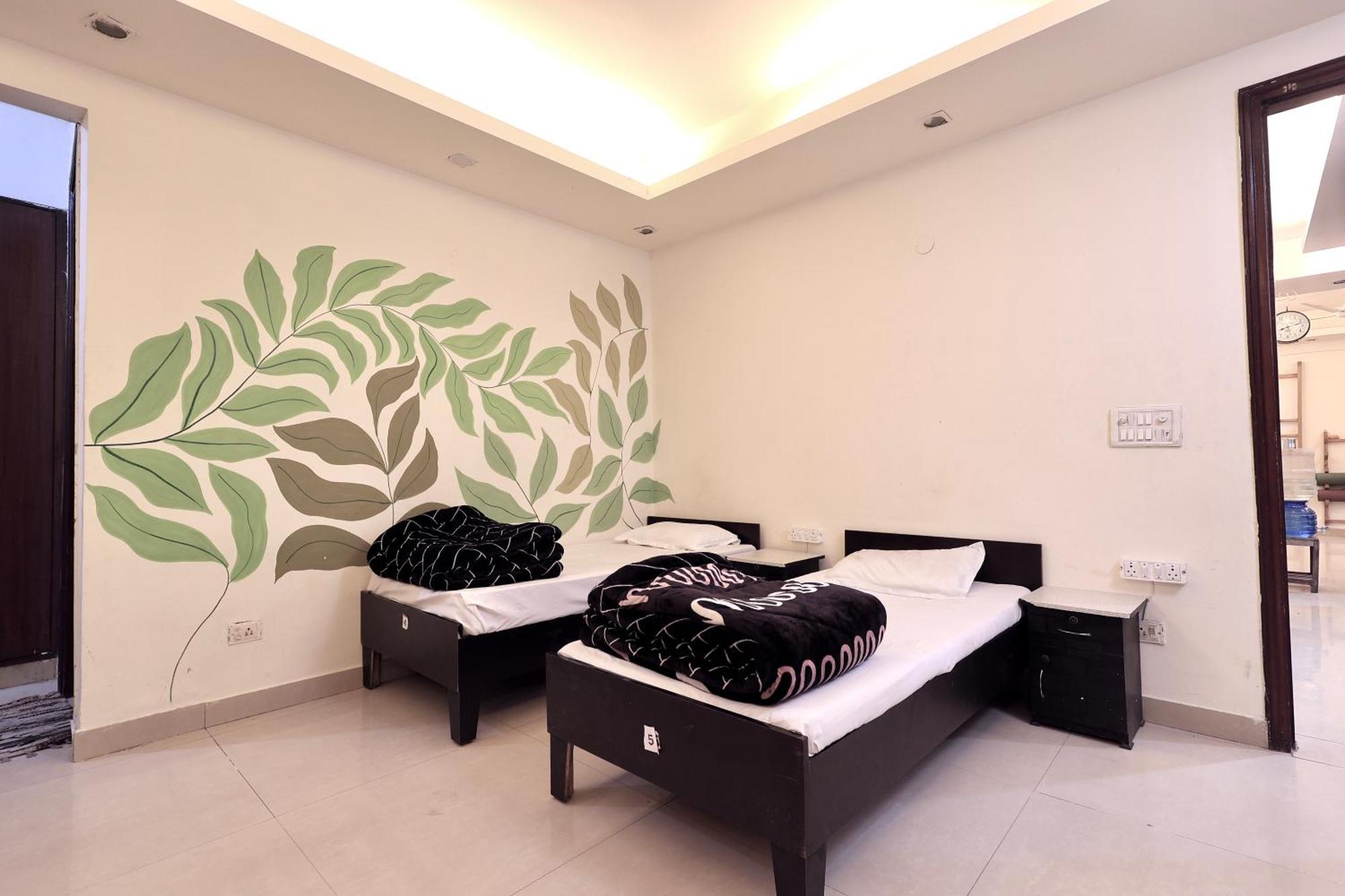 Amigosindia Hostel New Delhi Luaran gambar